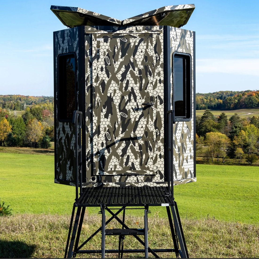 Orion Hunting 6'×6' Premium Deer Blind